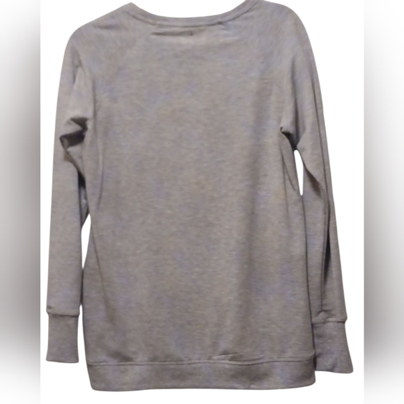 Danskin - NWOT, Ladies Gray Sweatshirt, Long Sleeves, Over Lapping Slits On Both - Picture 3 of 10